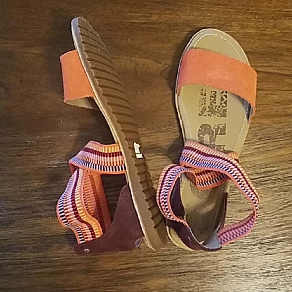NWT Sorel Ella sandals size 11 in Zing color - Picture 3 of 6